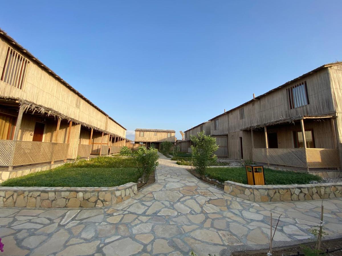 Turtle Beach Resort Ras al Hadd Екстериор снимка