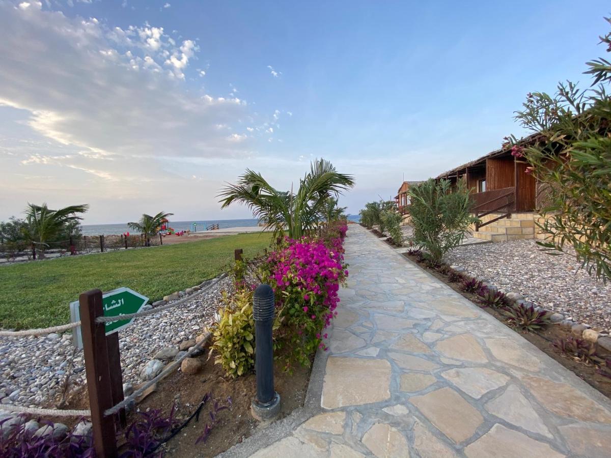 Turtle Beach Resort Ras al Hadd Екстериор снимка